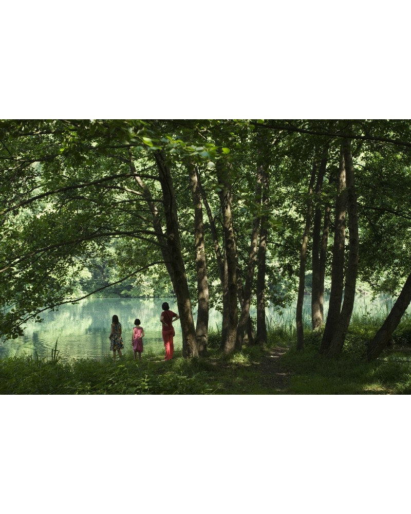Mother and daughters by Roberto Caccuri | PhotoMakers