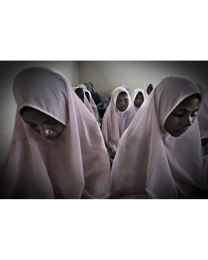 Girls in Tanzania by Francesco Cocco | PhotoMakers