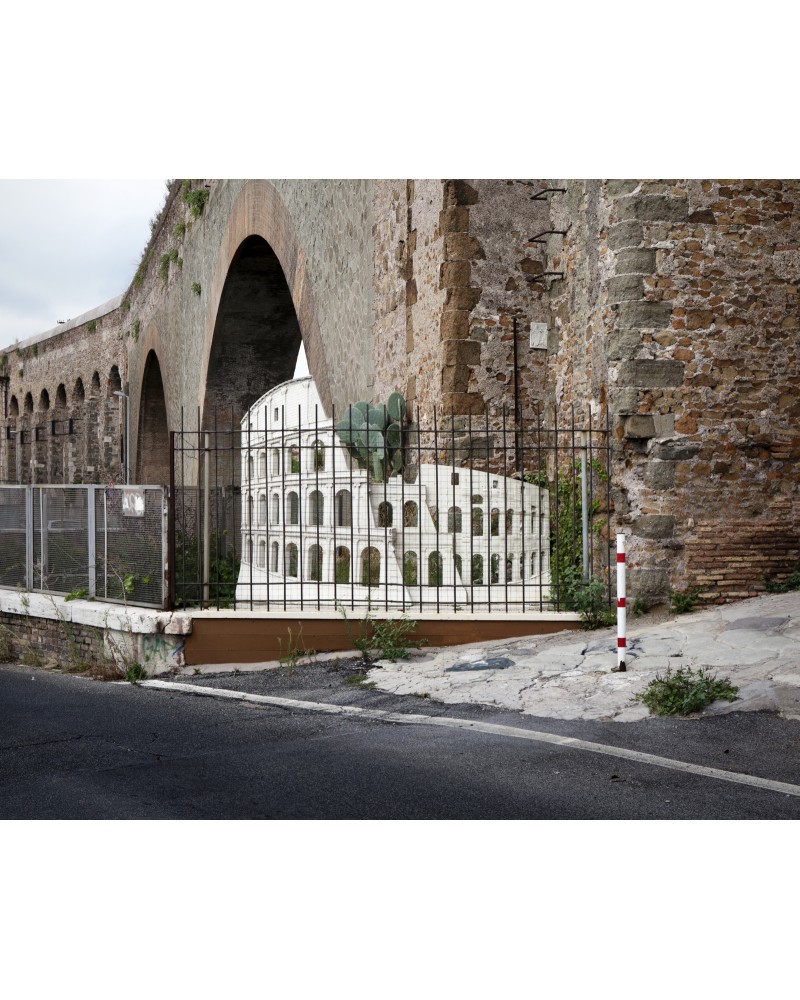 Model of the Colosseum by Valeria Scrilatti | Photomakers