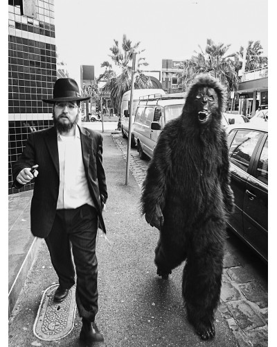 Man with Gorilla by Federico Guida | Photomakers